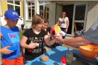 VS Neufeld: Langos im Schulgarten, 28.06.2016
