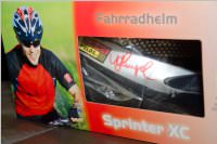Fahrradhelme f�r die VS Neufeld, 29.06.2015