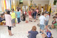 Fahrradhelme f�r die VS Neufeld, 29.06.2015