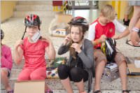 Fahrradhelme f�r die VS Neufeld, 29.06.2015