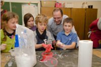 ScienceClub in der VS Neufeld, 10.12.2015