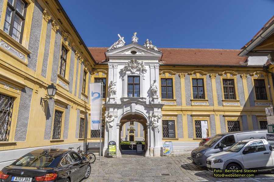 Stift D�rnstein an der Wachaubahn, Juni 2023