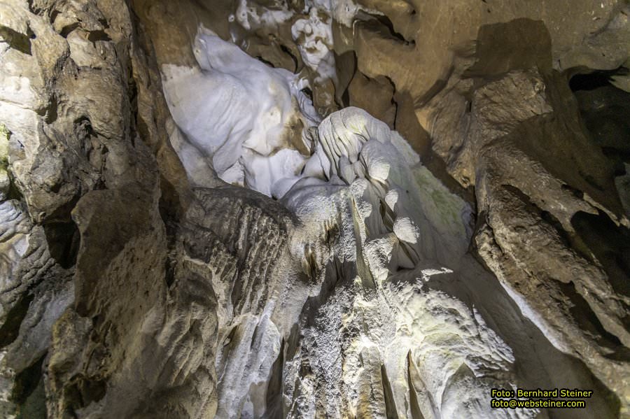 Hermannsh�hle, Kirchberg am Wechsel, August 2023