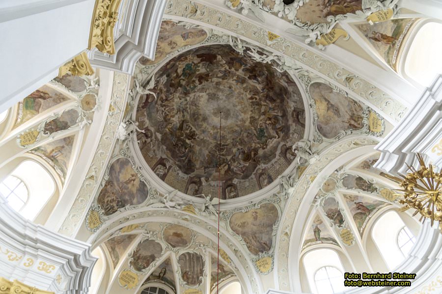 Franzensburg und Schlosspark Laxenburg, April 2023