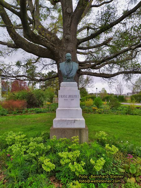 Franzensburg und Schlosspark Laxenburg, April 2023