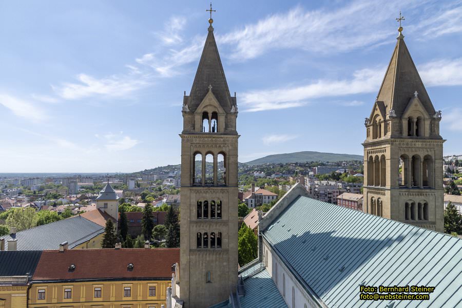 Pécsi Bazilika in Pécs, April 2026