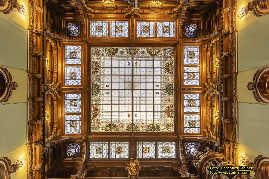 Peles, Brasov, Bran in Rum�nien, April 2024