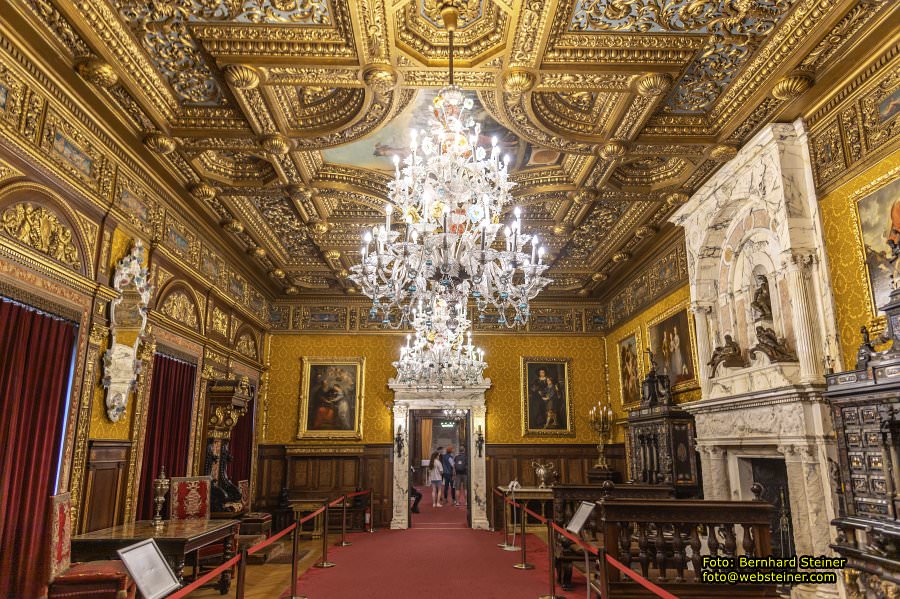 Peles, Brasov, Bran in Rum�nien, April 2024