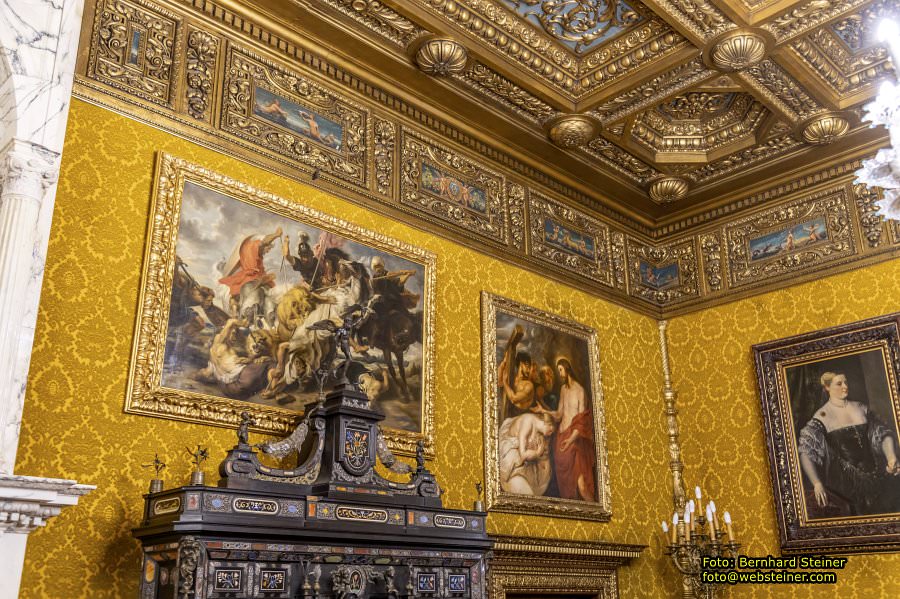 Peles, Brasov, Bran in Rum�nien, April 2024