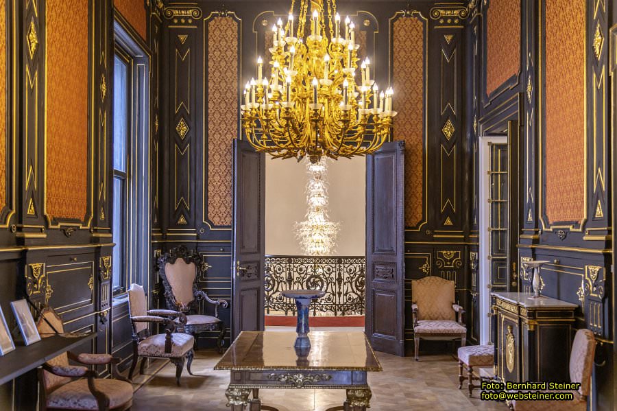 Palais Larisch-M�nnich - Botschaft der Republik Irak in Wien, September 2023