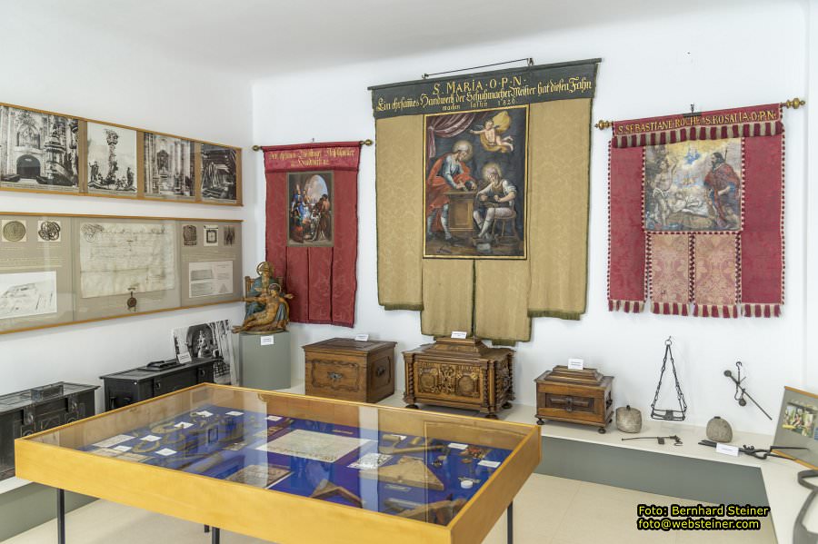 Thonetschl�ssl- Museum M�dling, April 2023