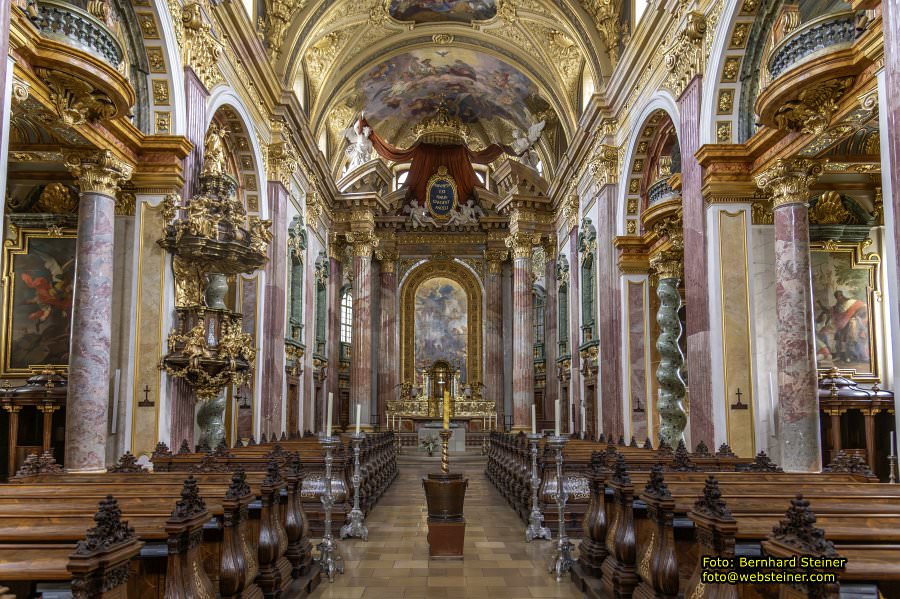 Jesuitenkirche / Universit�tskirche in Wien, April 2026