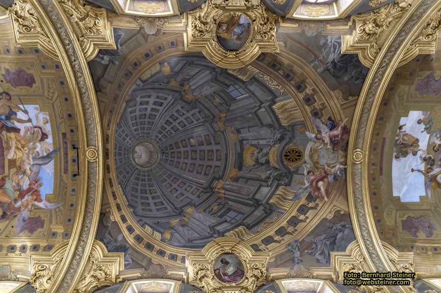 Jesuitenkirche / Universit�tskirche in Wien, April 2026