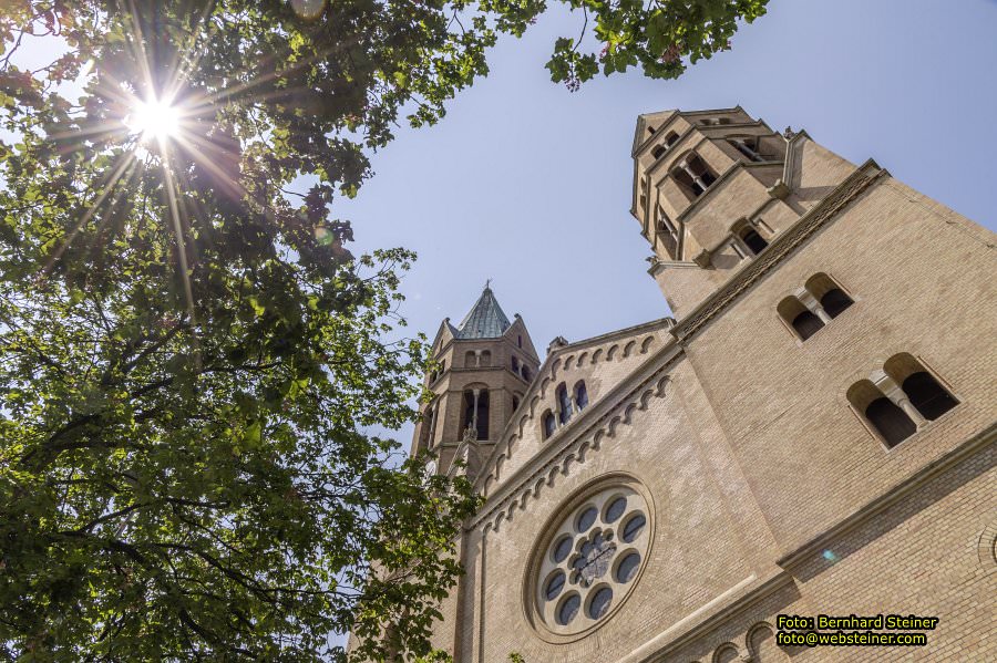 Karmeliterkirche D�bling, Mai 2023